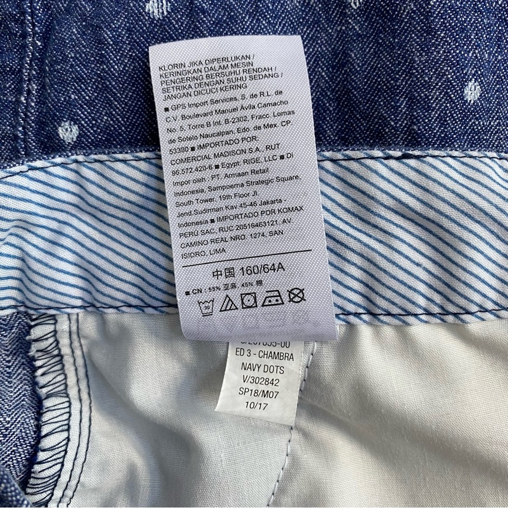 Old Navy Chambray Navy Dots Everyday Short Size 2 - Picture 11 of 11